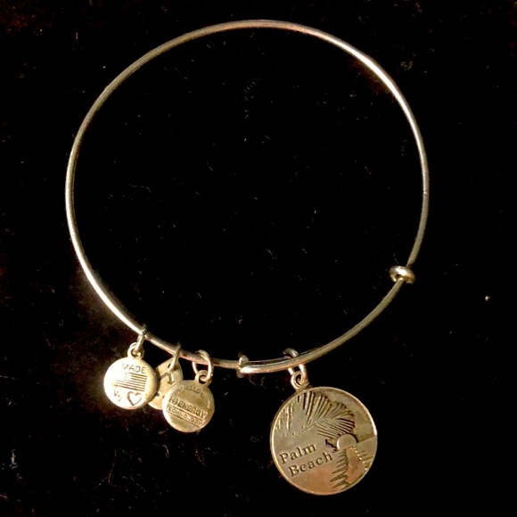 🎉 2 Preowned Alex and Ani bracelets - Picture 3 of 4